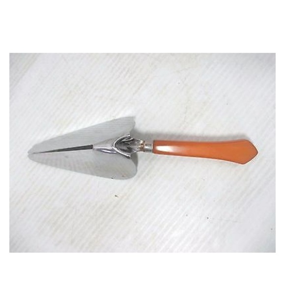 Vintage butterscotch Bakelite pie desert server angle spatula - Picture 2 of 10